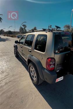 جیپ لیبێرتی